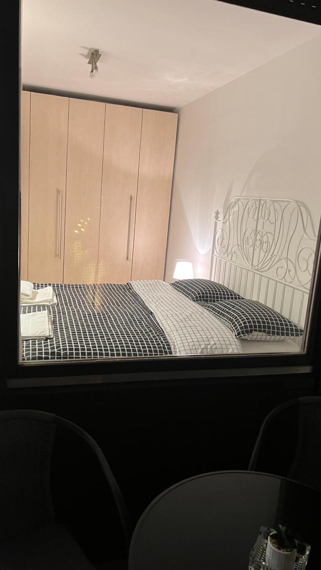 Rocco Apartment-Free Parking&Wifi Zagreb Buitenkant foto